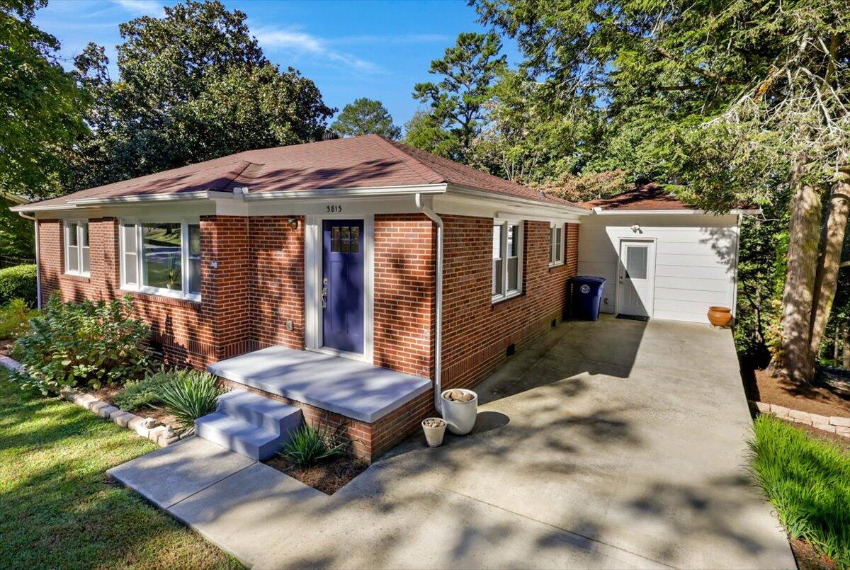 3813 Knollwood Drive