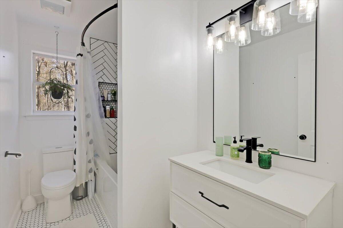 2265 Little Bend Road