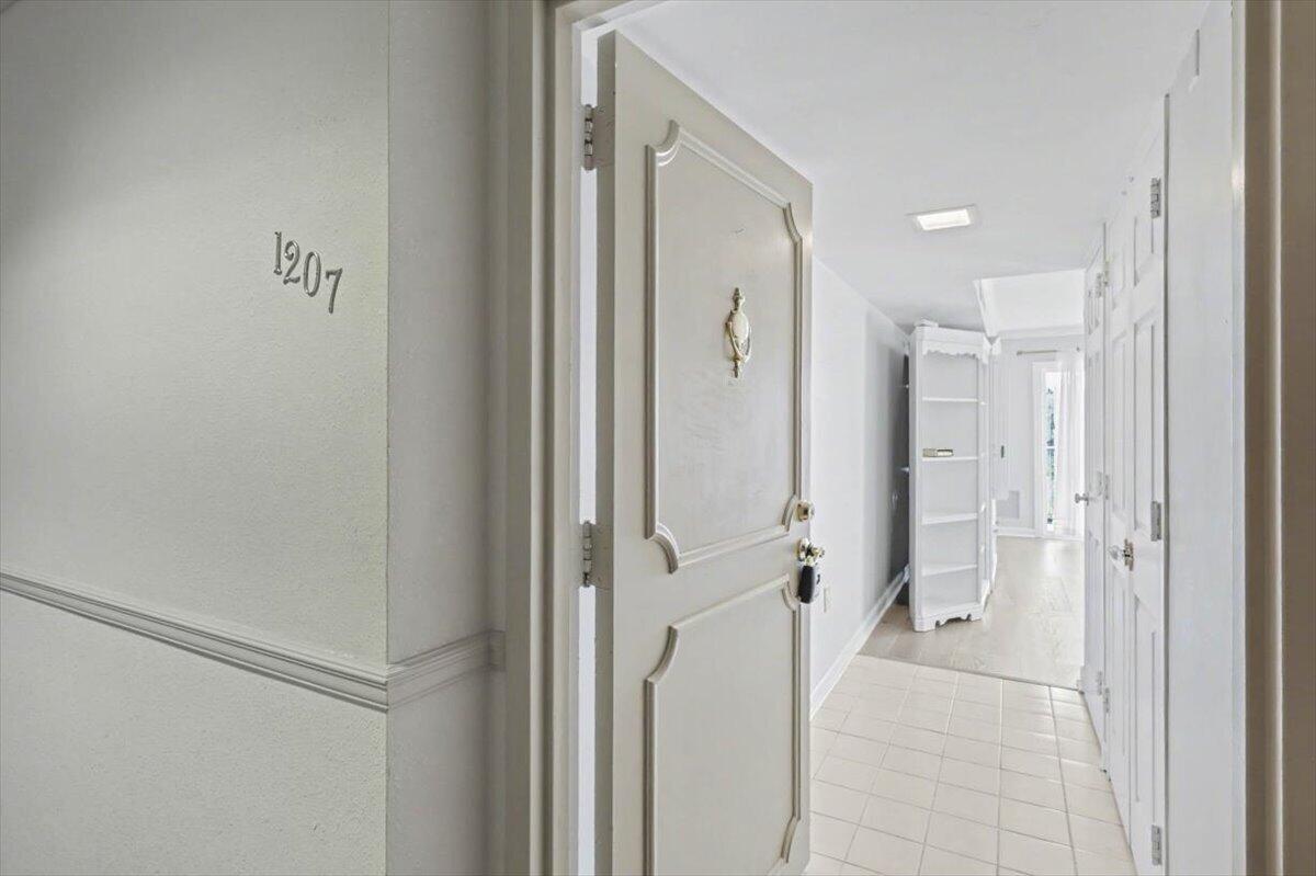 1414 Continental Drive, 1207