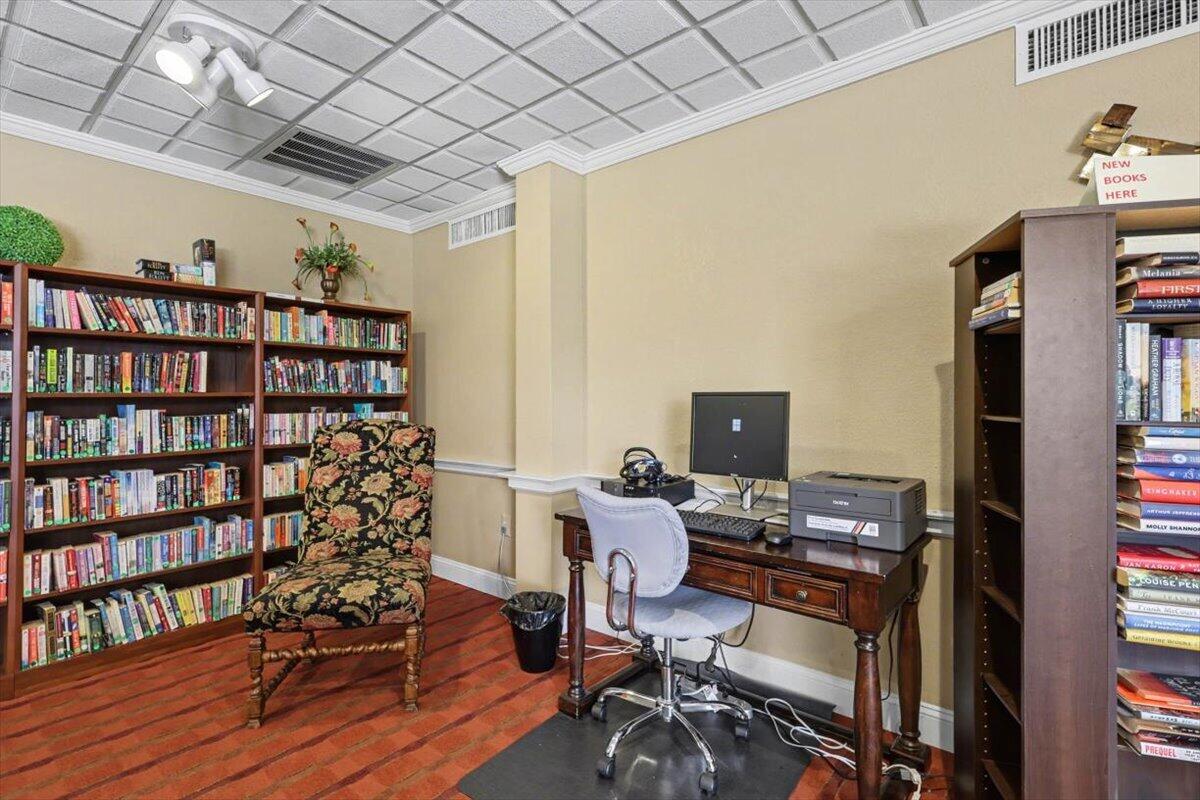 1414 Continental Drive, 1207