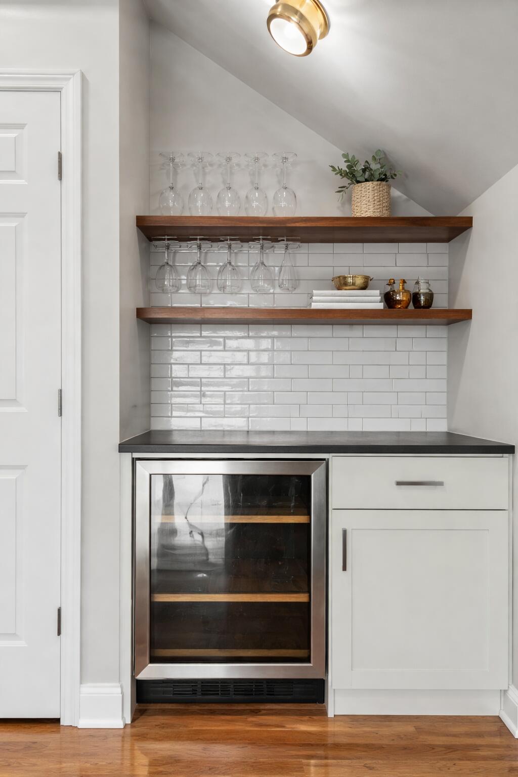 229 Delmont Street, 259