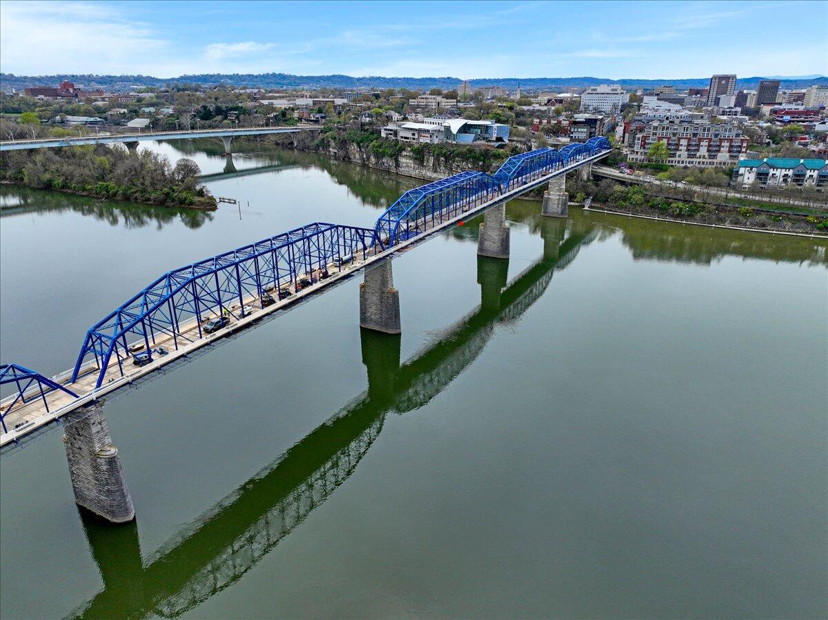 229 Delmont Street, 259