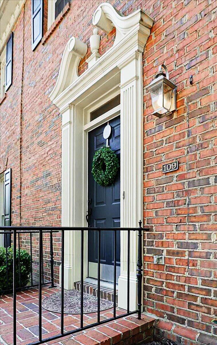 802 Signal Mountain Boulevard