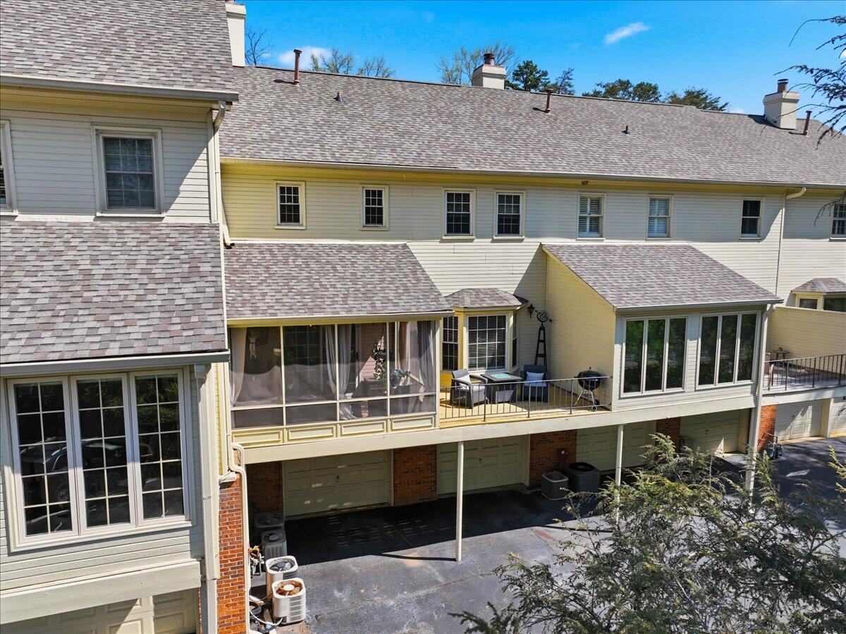 802 Signal Mountain Boulevard