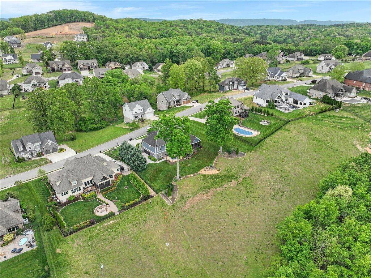 6201 Breezy Hollow Lane
