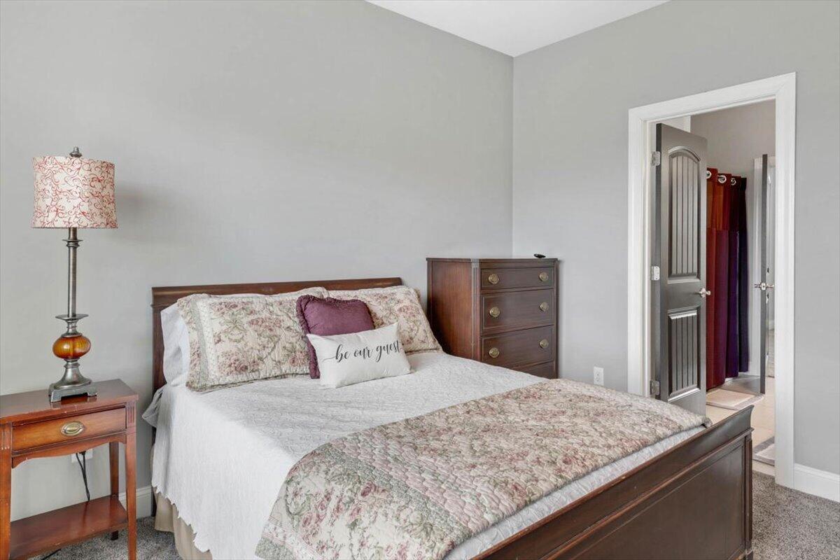 6201 Breezy Hollow Lane