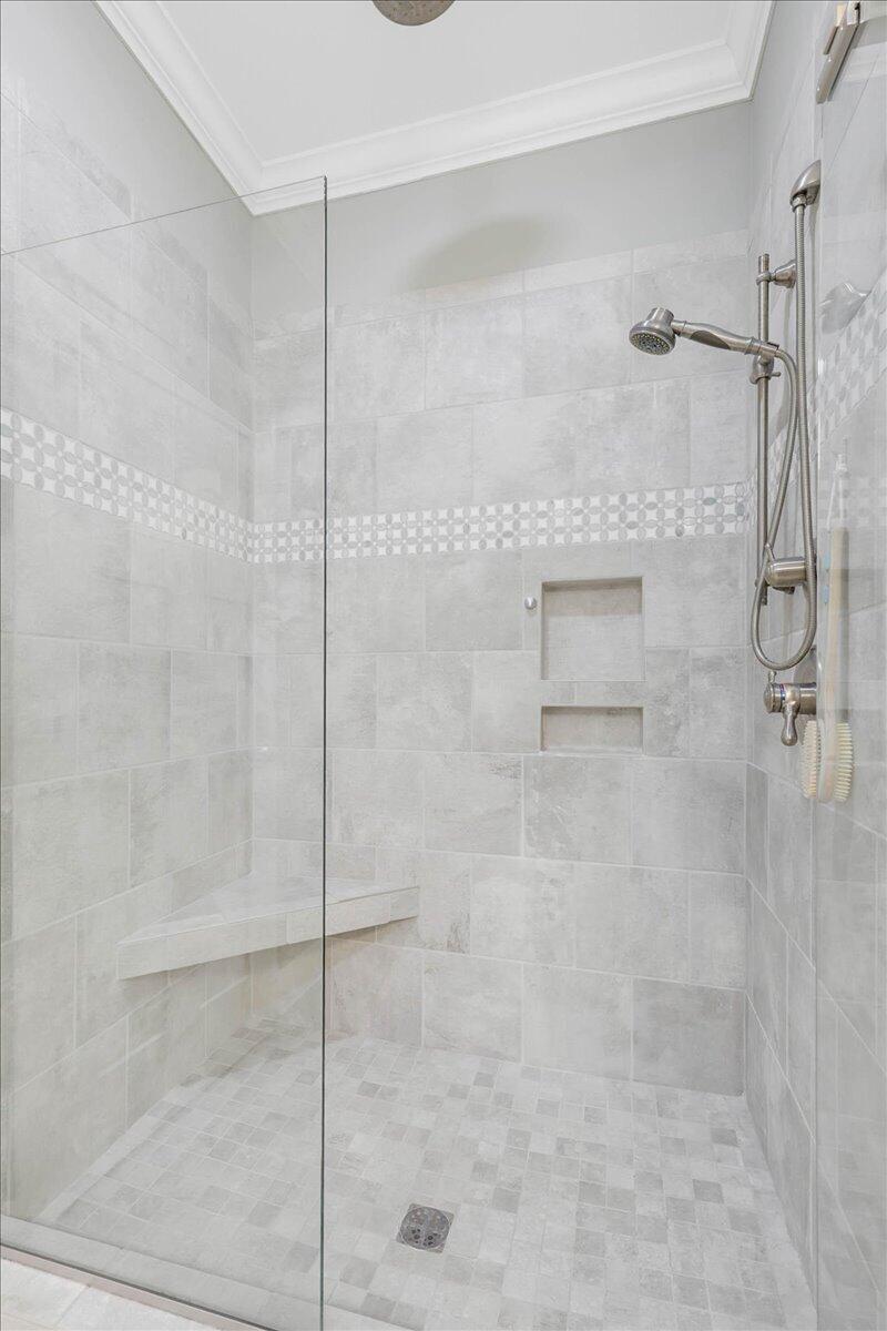 6201 Breezy Hollow Lane