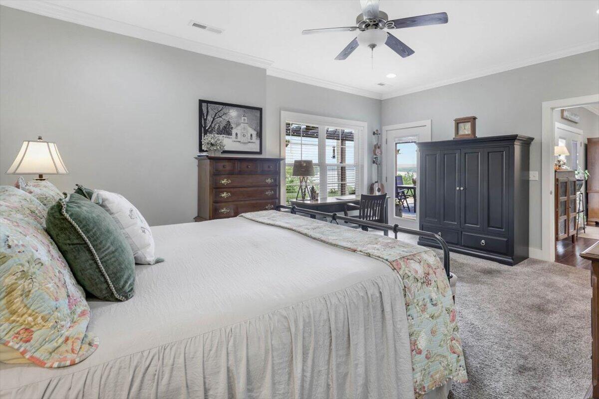 6201 Breezy Hollow Lane