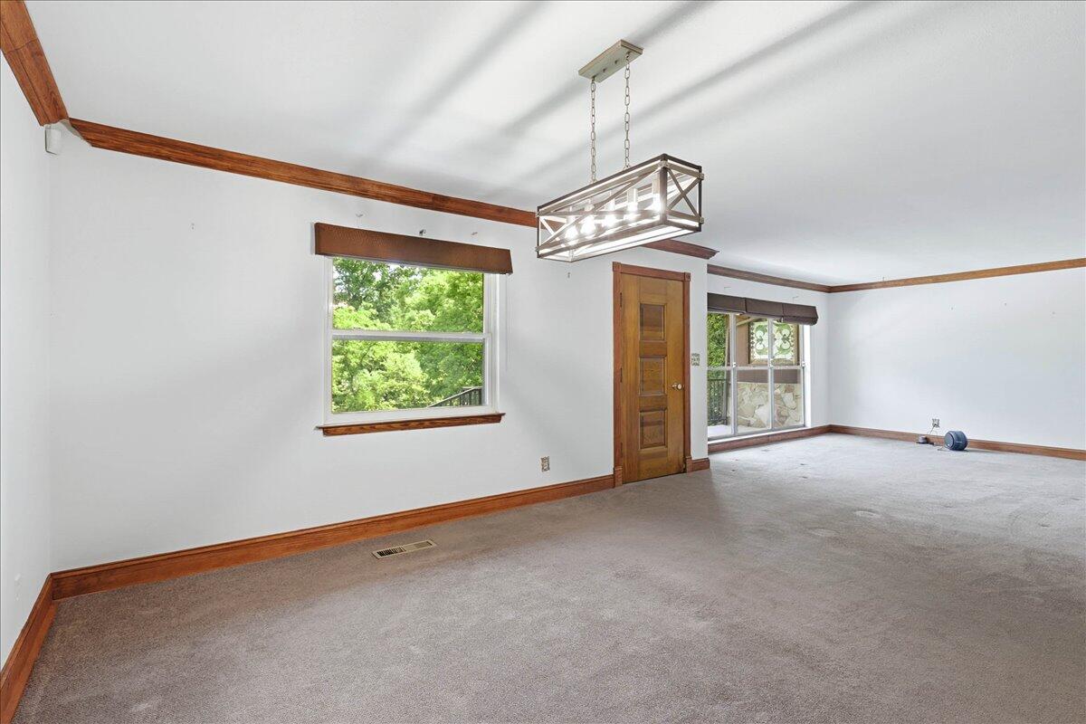 3842 Conahaney Trail