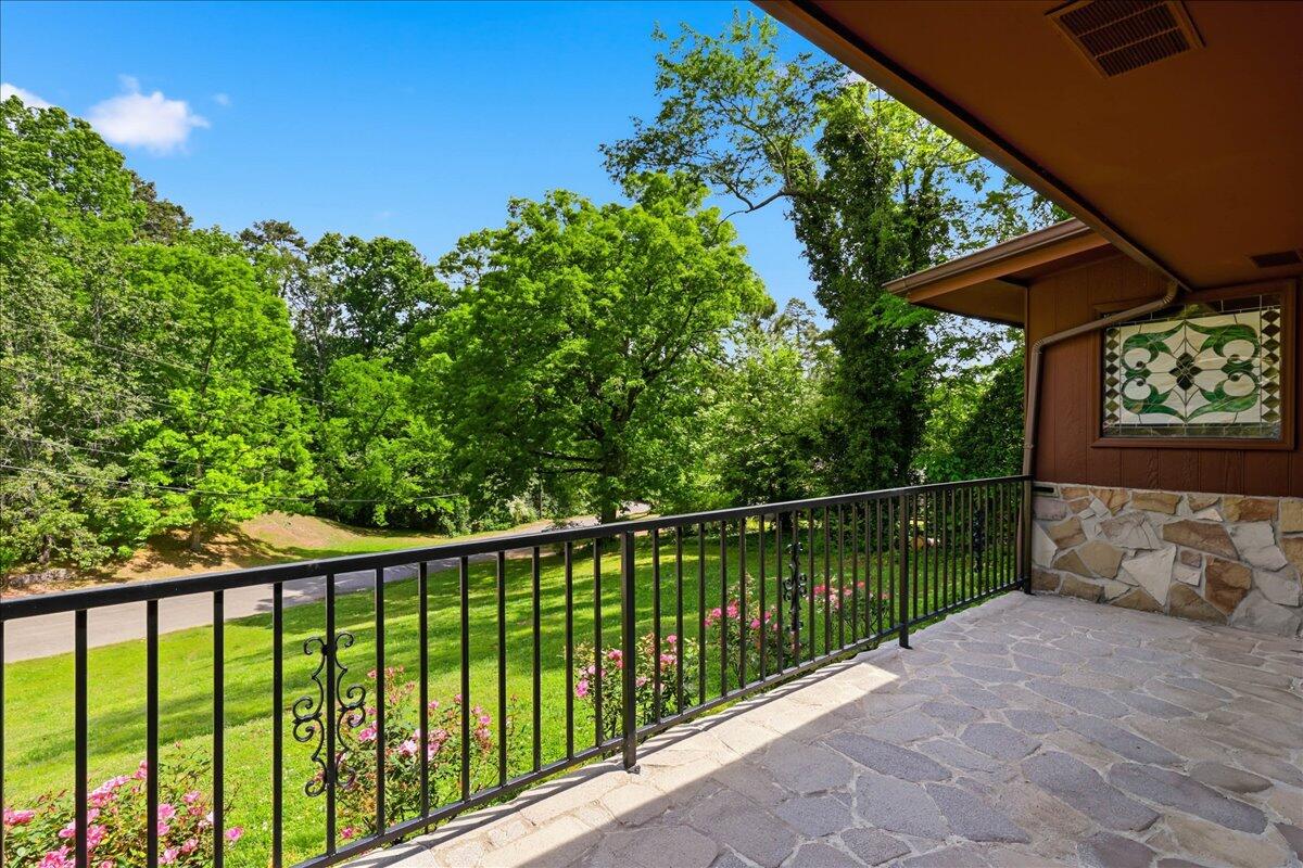 3842 Conahaney Trail