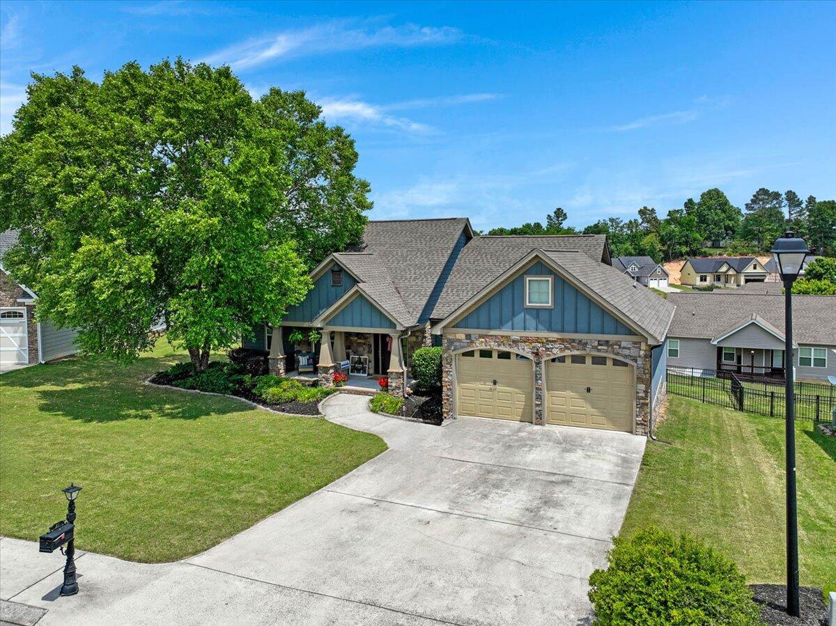 37 Bur Oak Drive