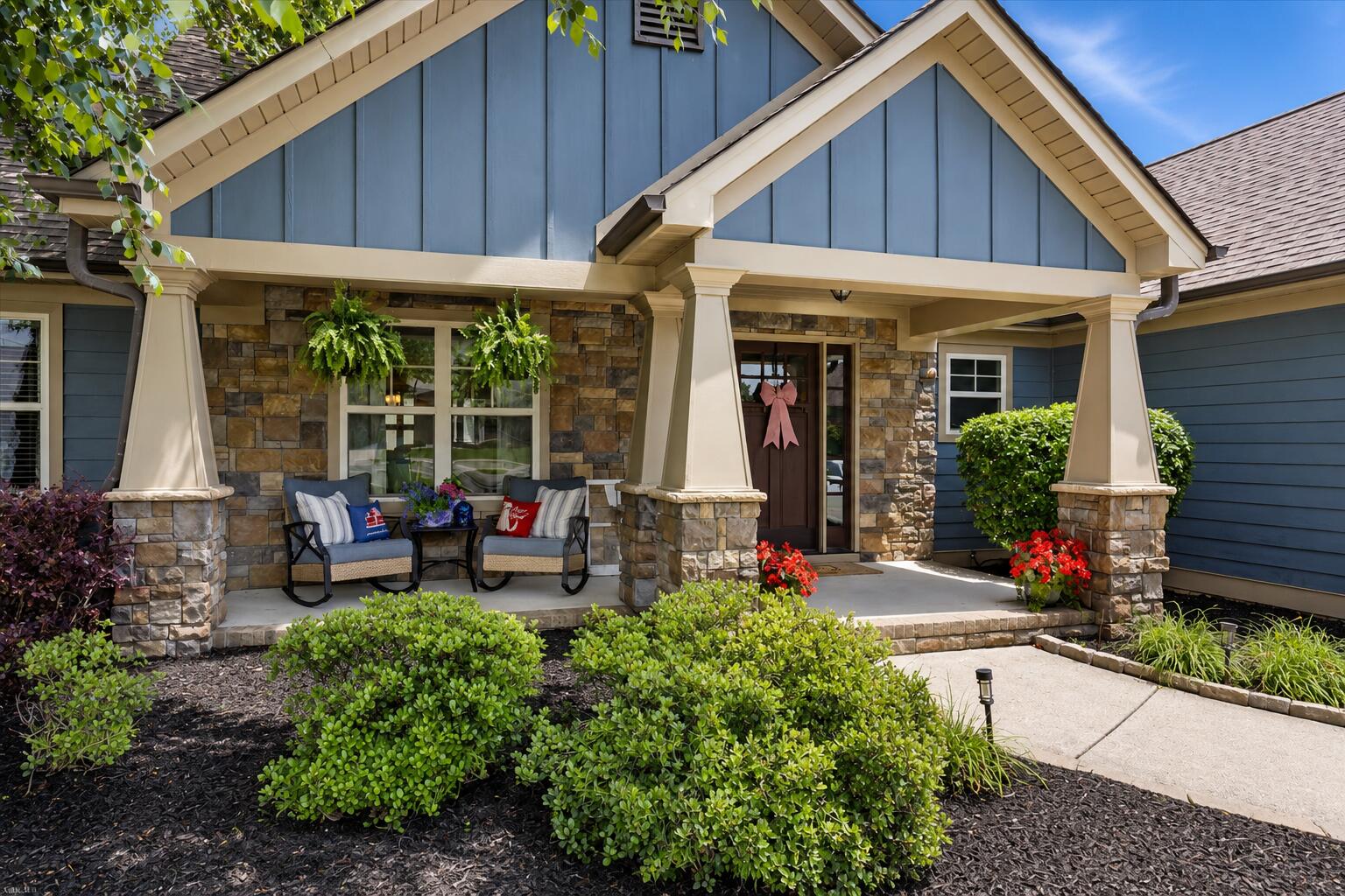 37 Bur Oak Drive