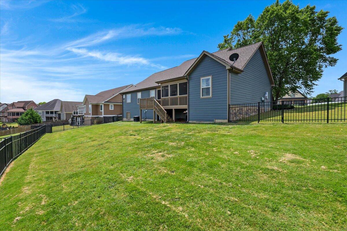 37 Bur Oak Drive
