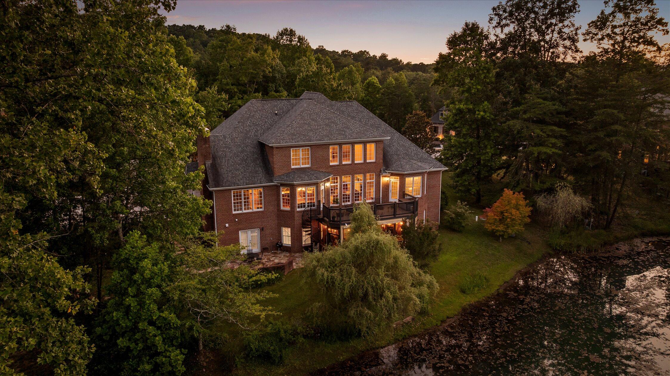 6 Ives Lake Road