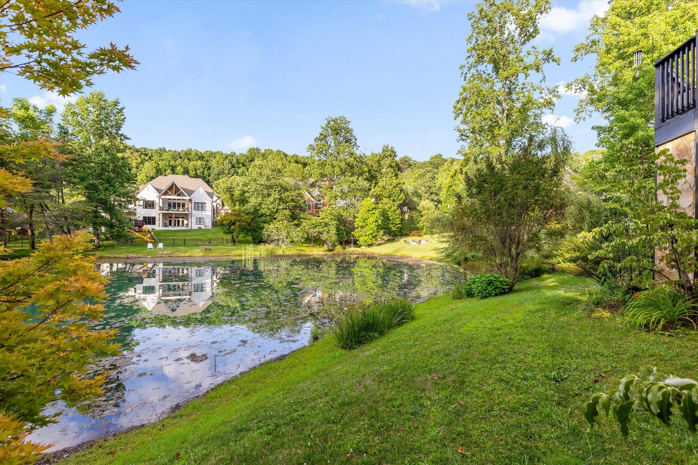 6 Ives Lake Road