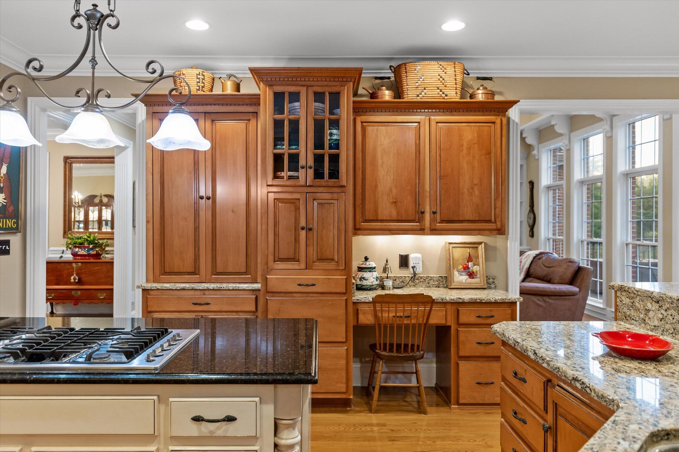 6 Ives Lake Road