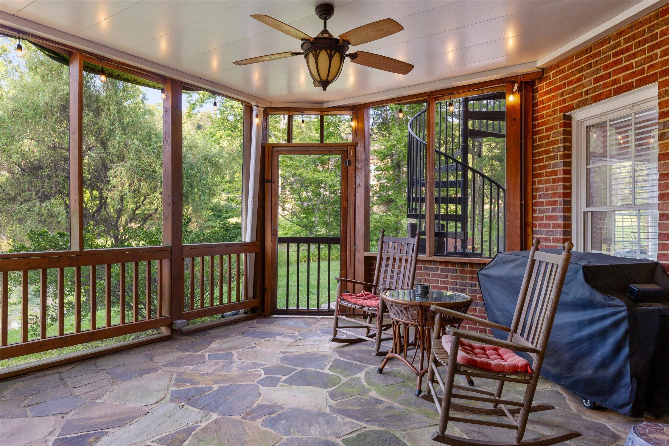 6 Ives Lake Road
