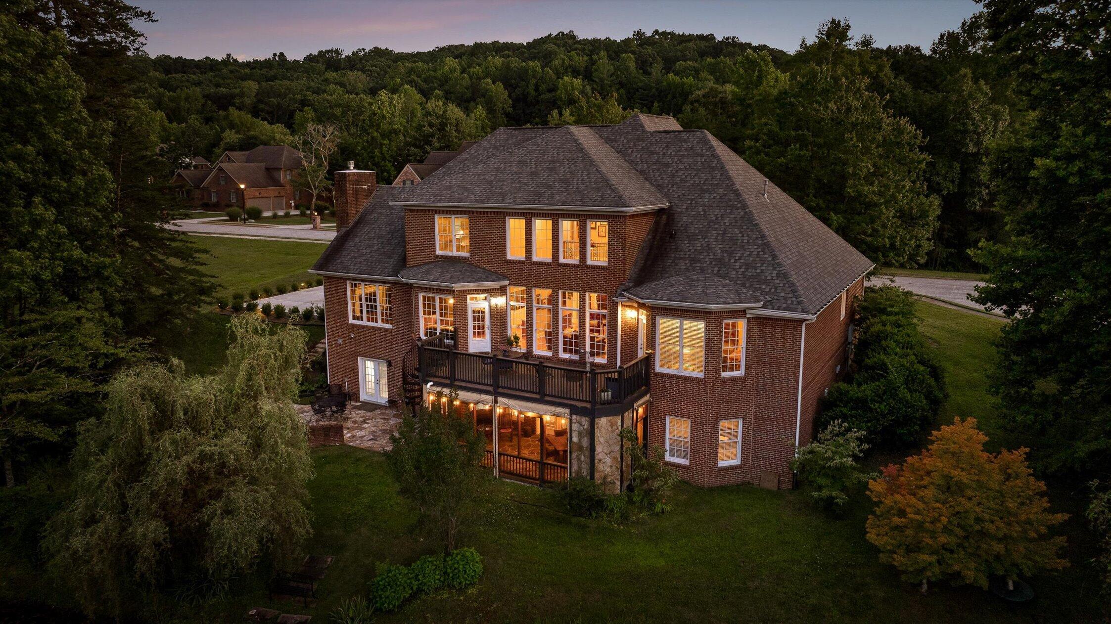 6 Ives Lake Road