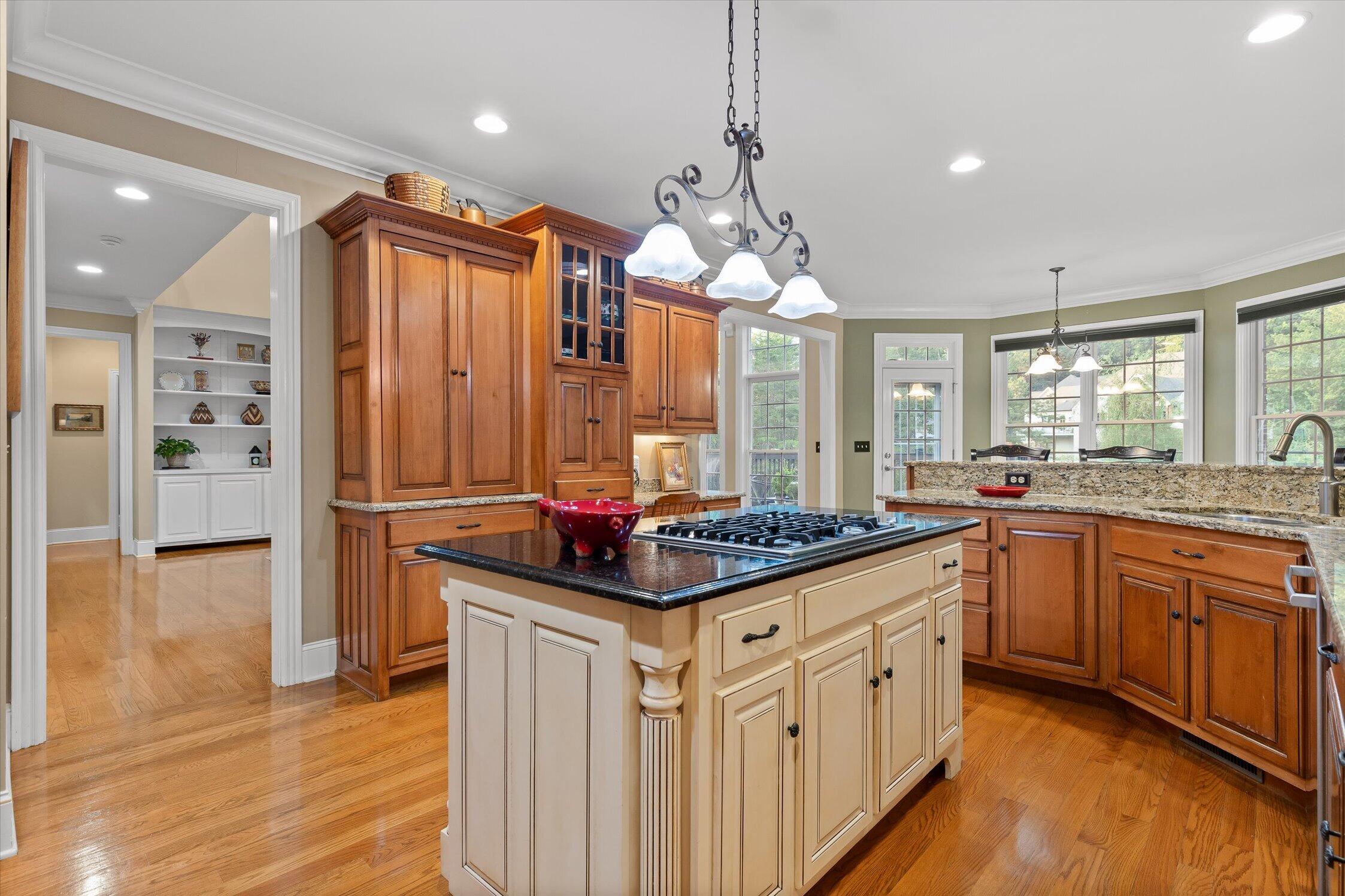 6 Ives Lake Road