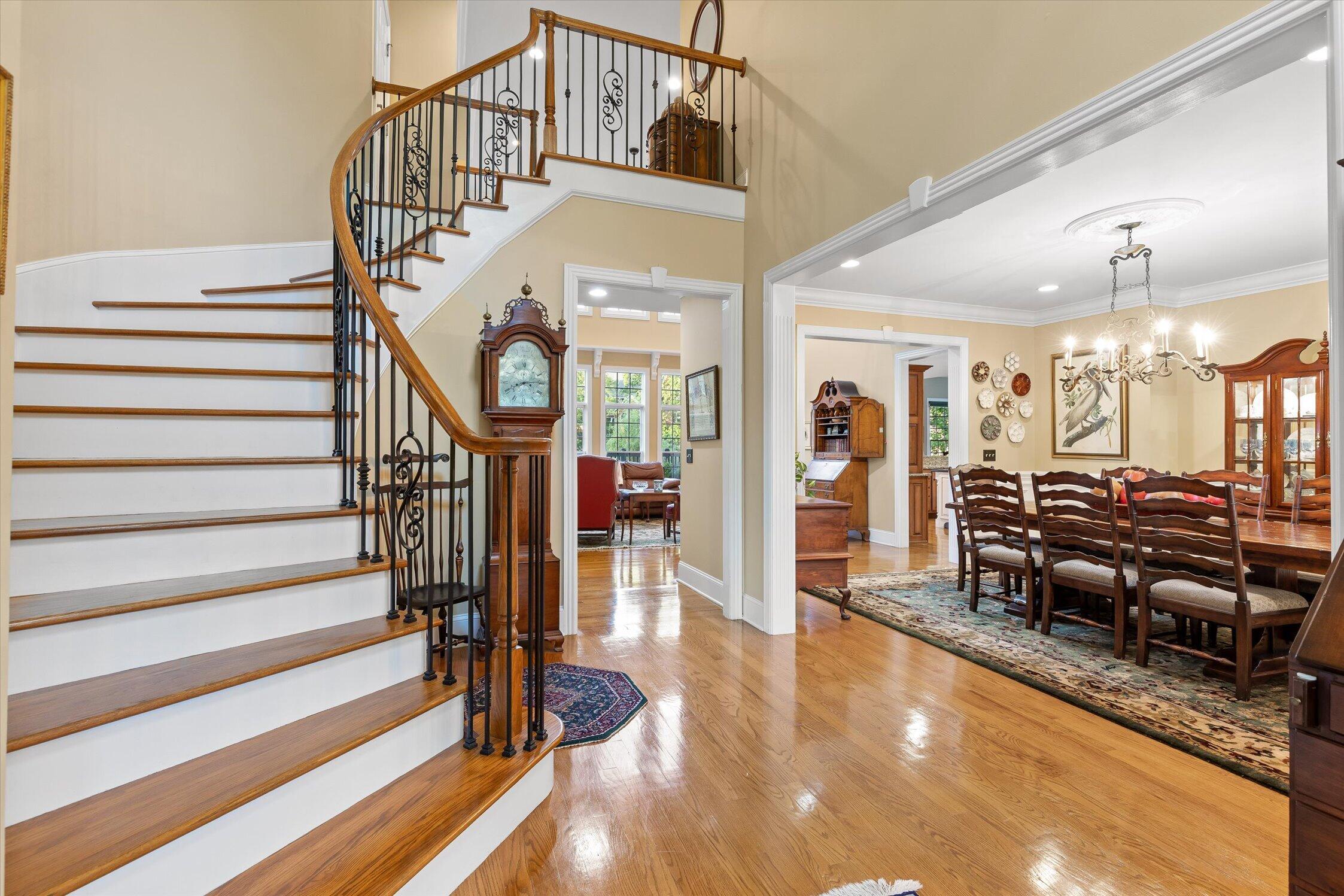 6 Ives Lake Road