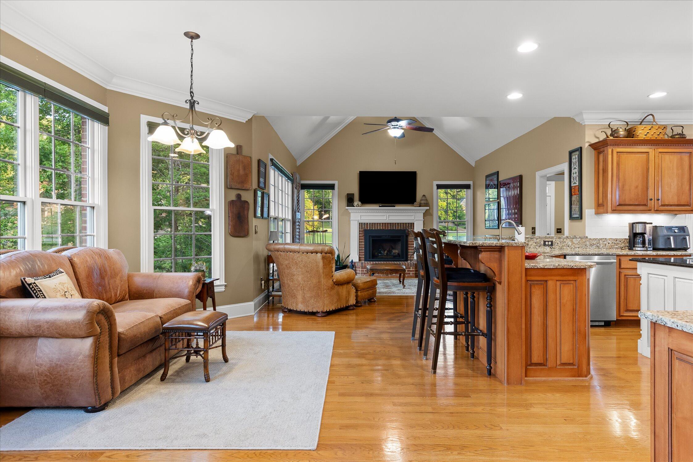 6 Ives Lake Road