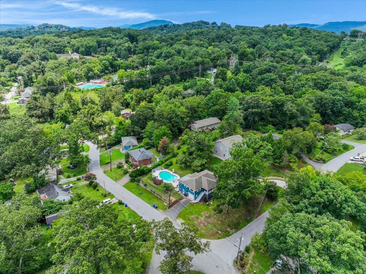3503 Lockwood Circle