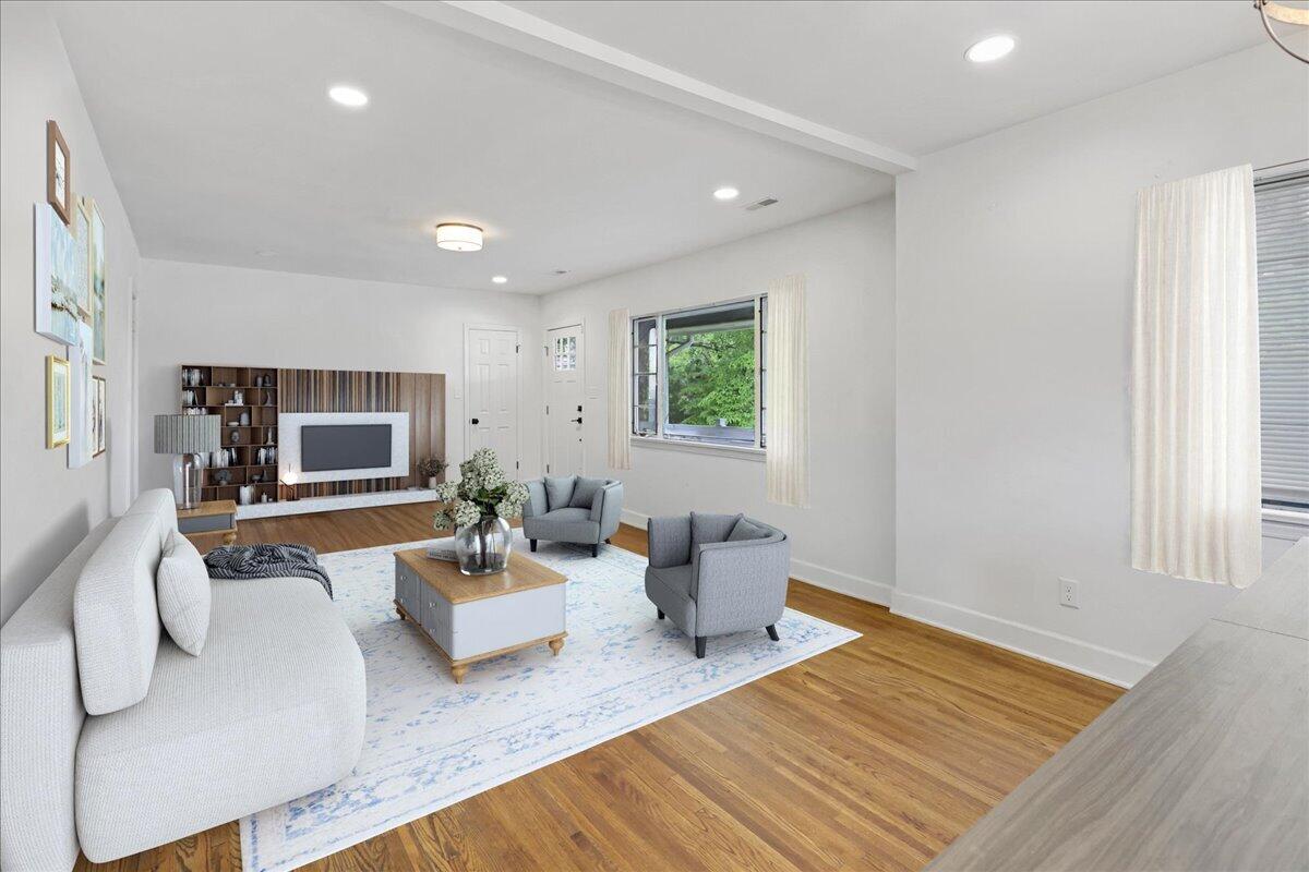 3503 Lockwood Circle