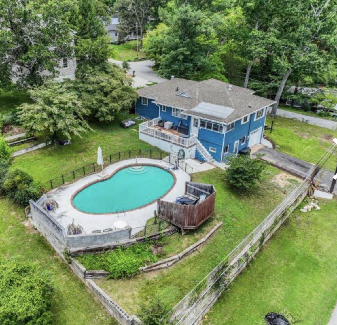 3503 Lockwood Circle