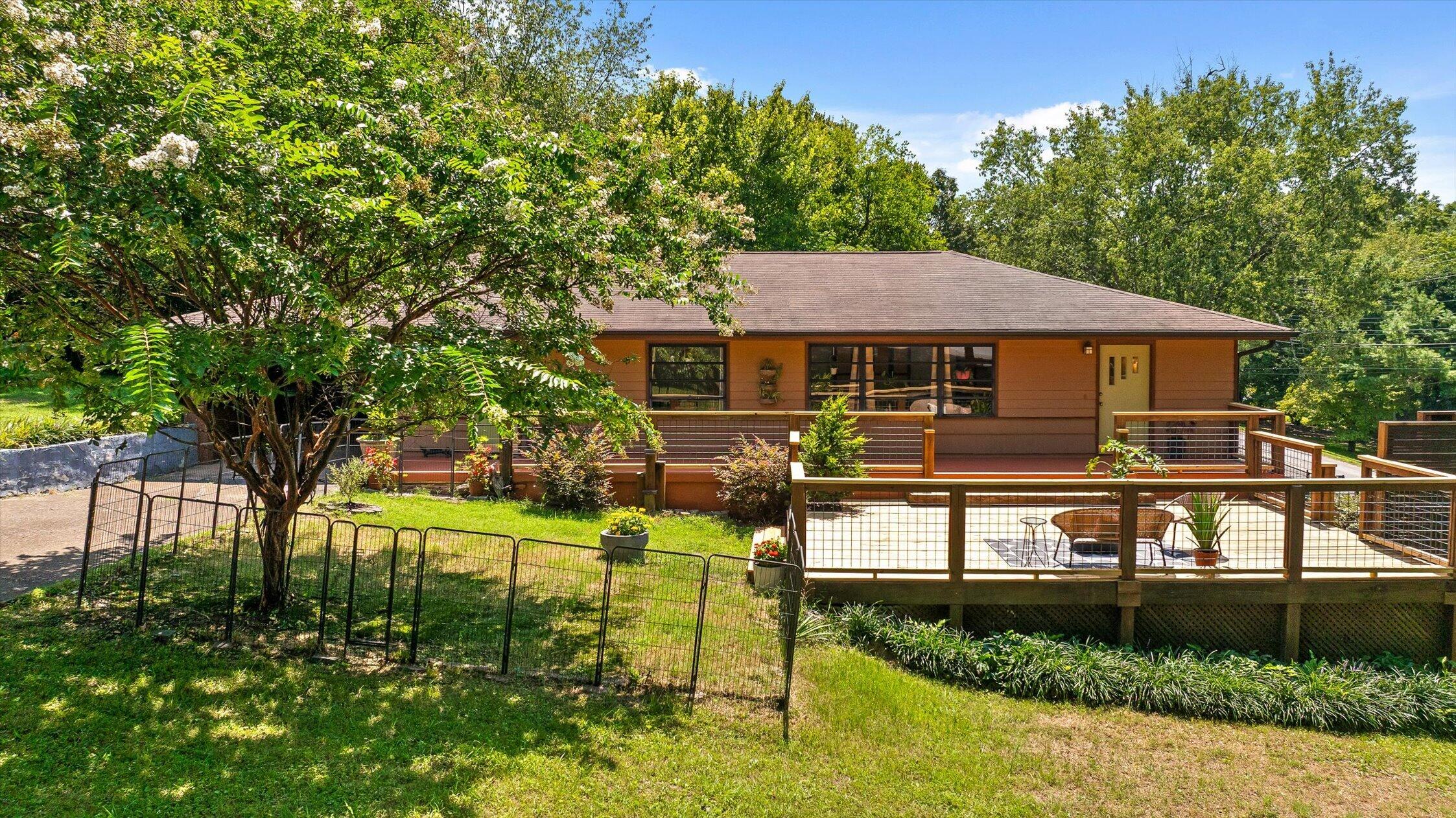 742 S Germantown Circle