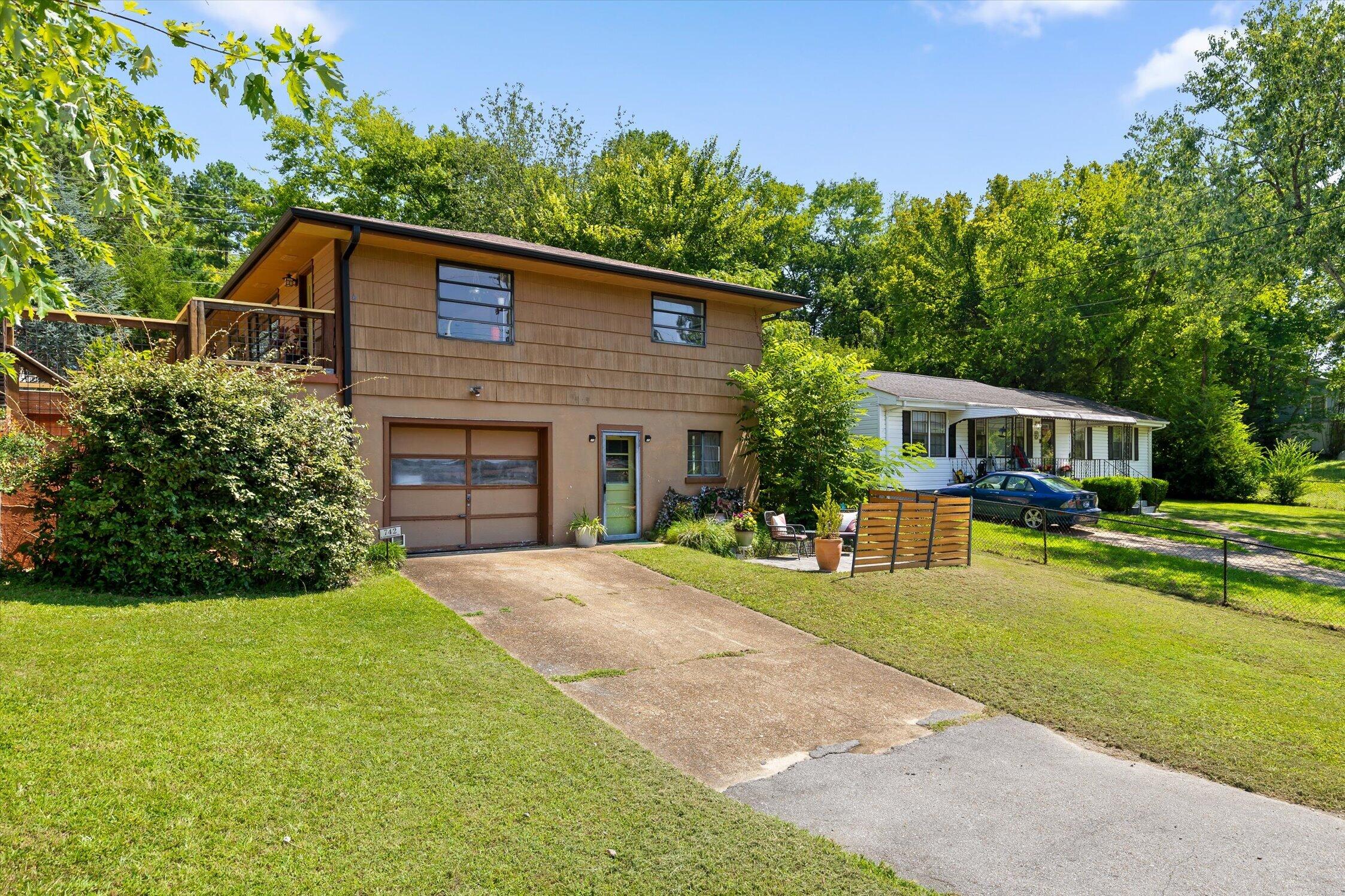 742 S Germantown Circle