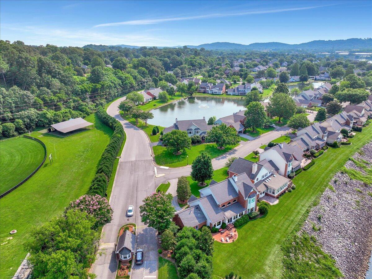 1284 Heritage Landing Drive