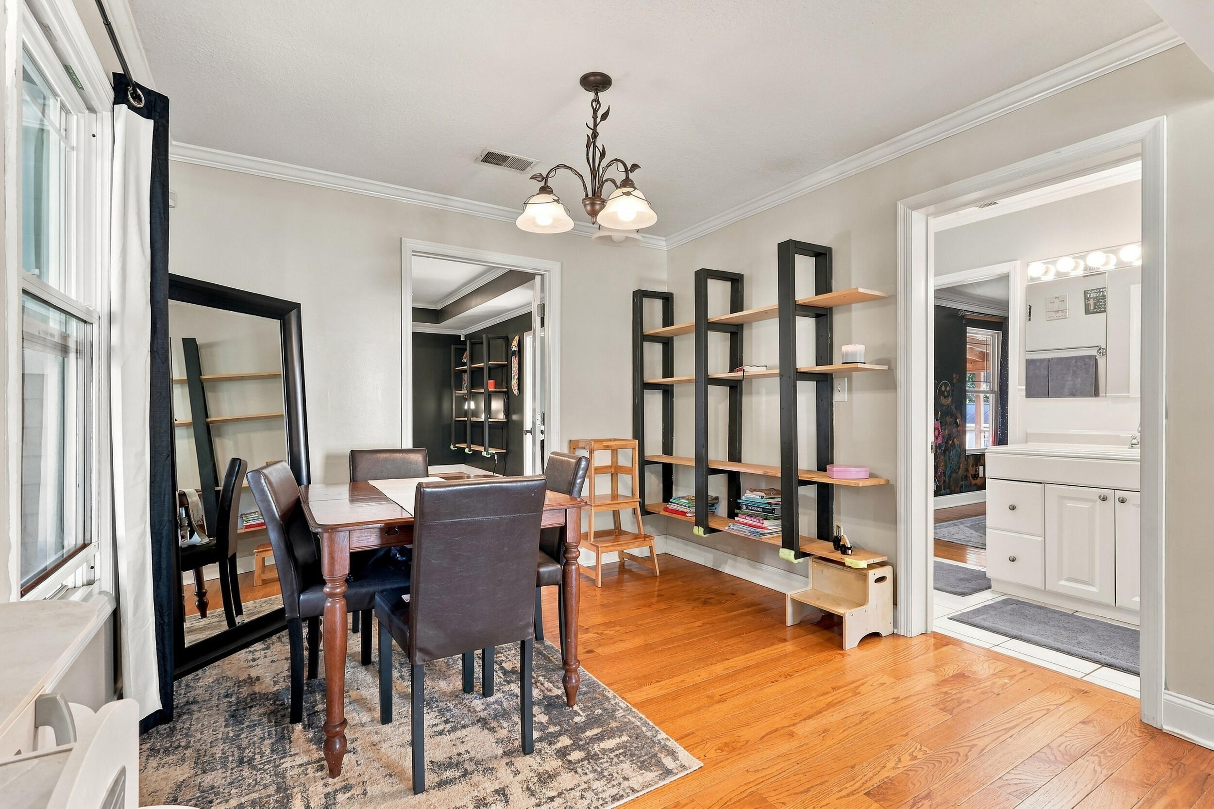 120 Fern Avenue