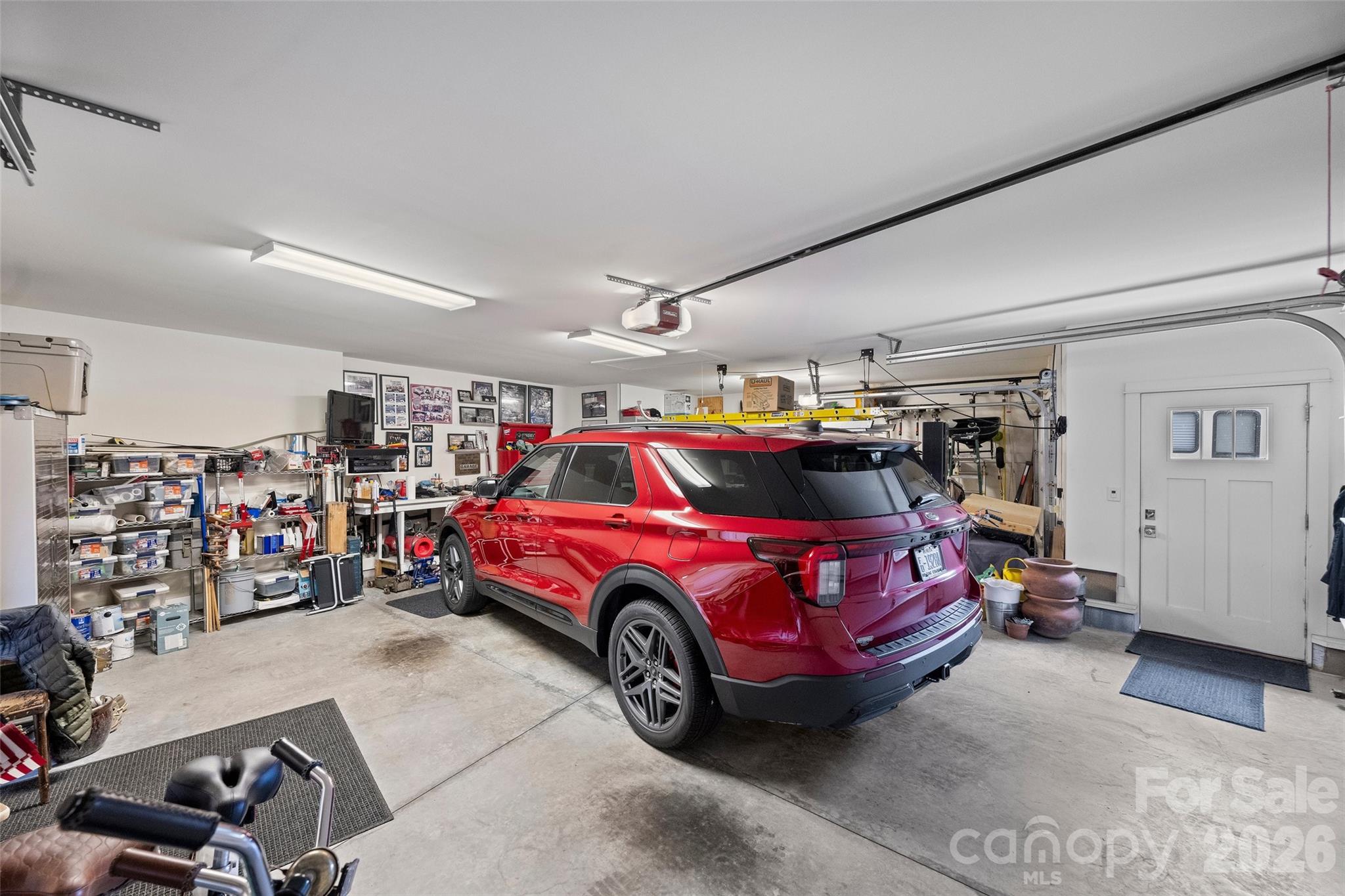 21228 Lakeview Circle
