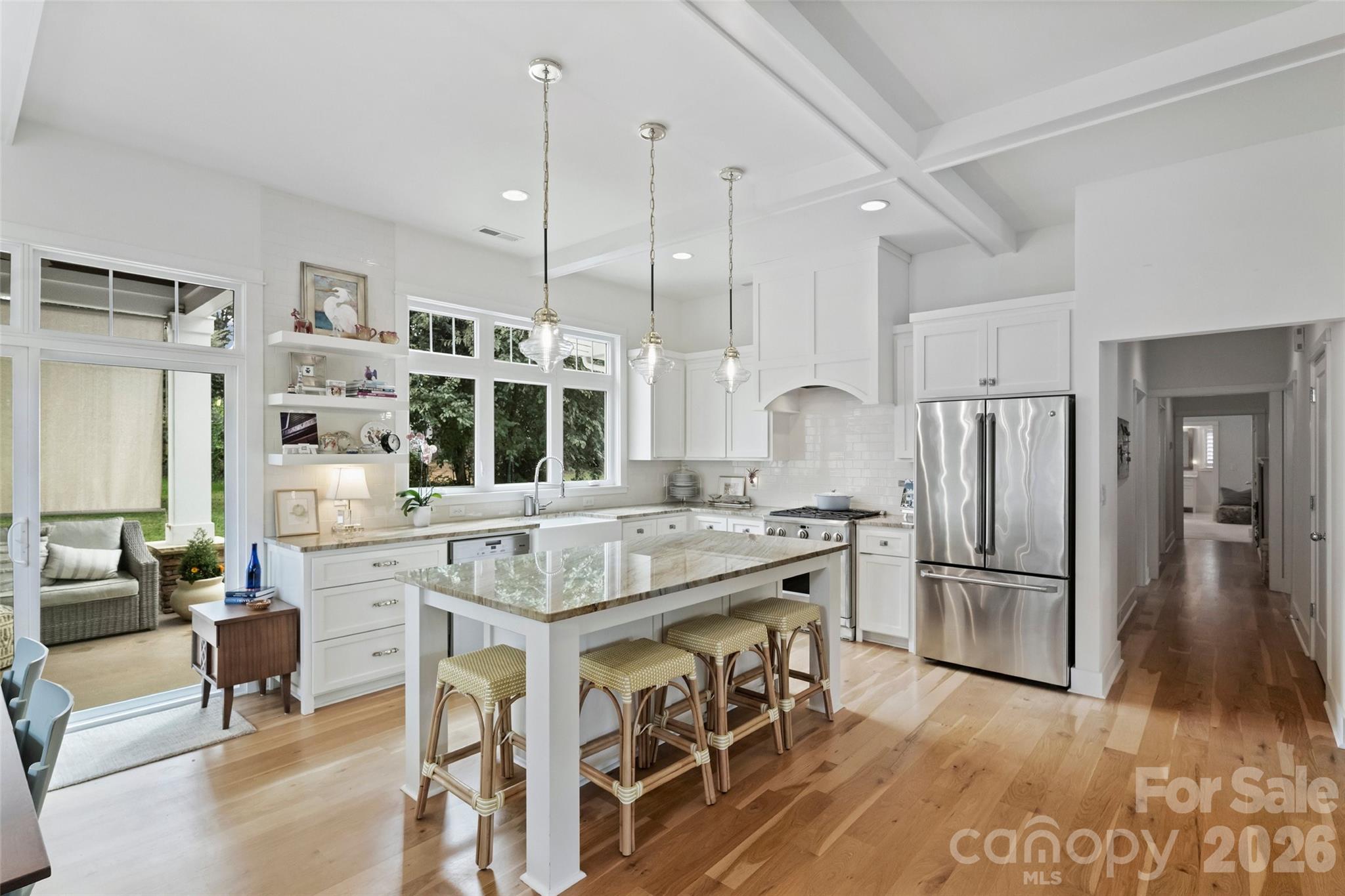 21228 Lakeview Circle