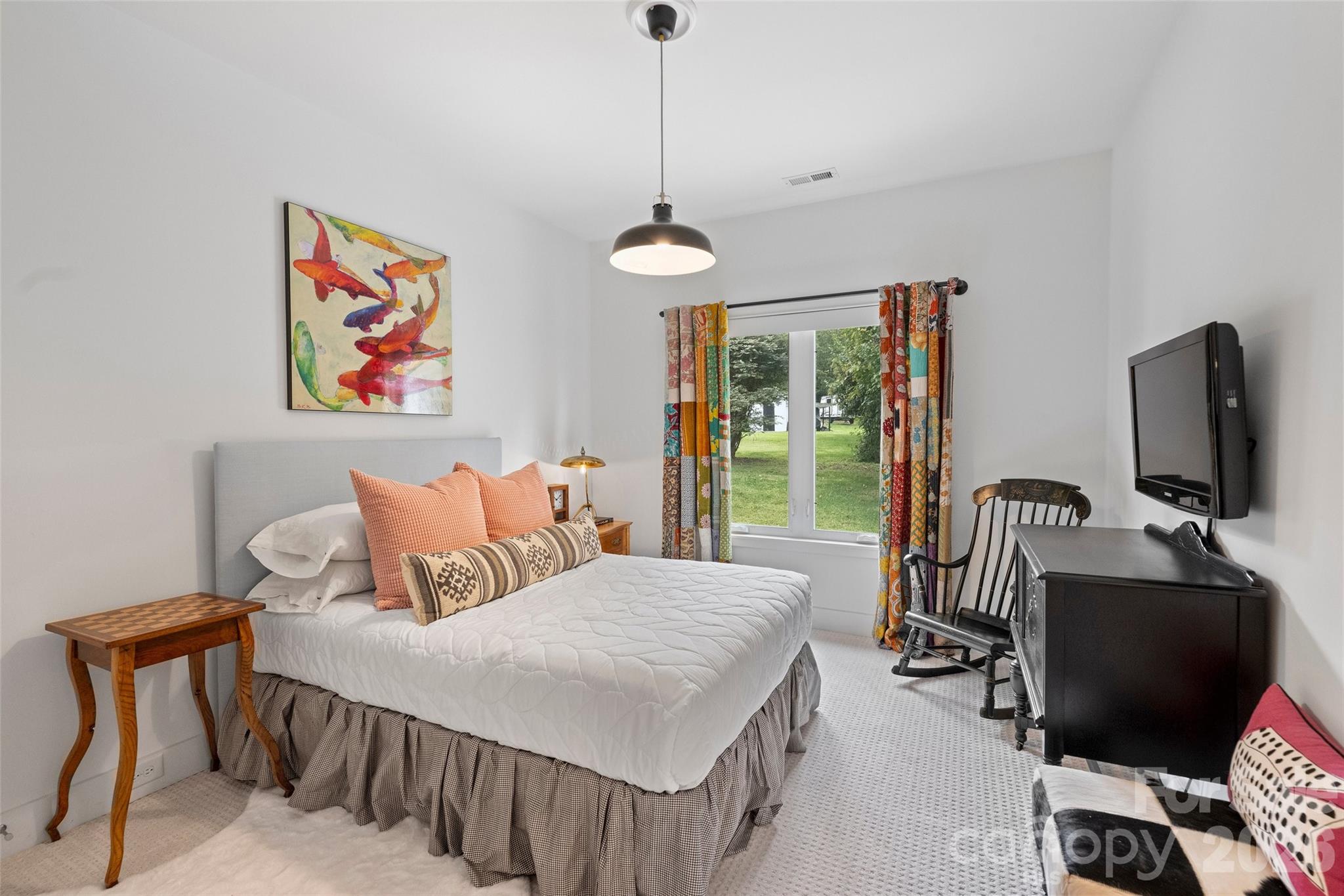 21228 Lakeview Circle
