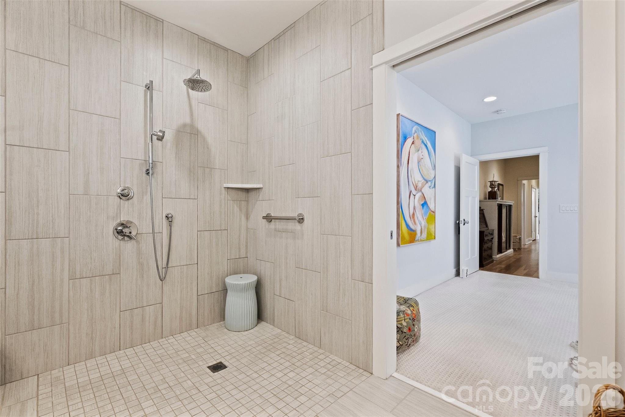 21228 Lakeview Circle