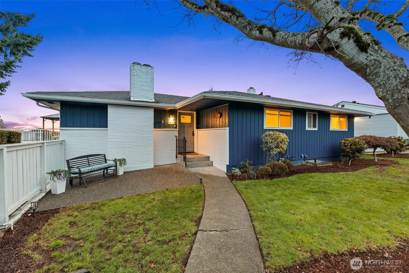 3415 N Garden Avenue