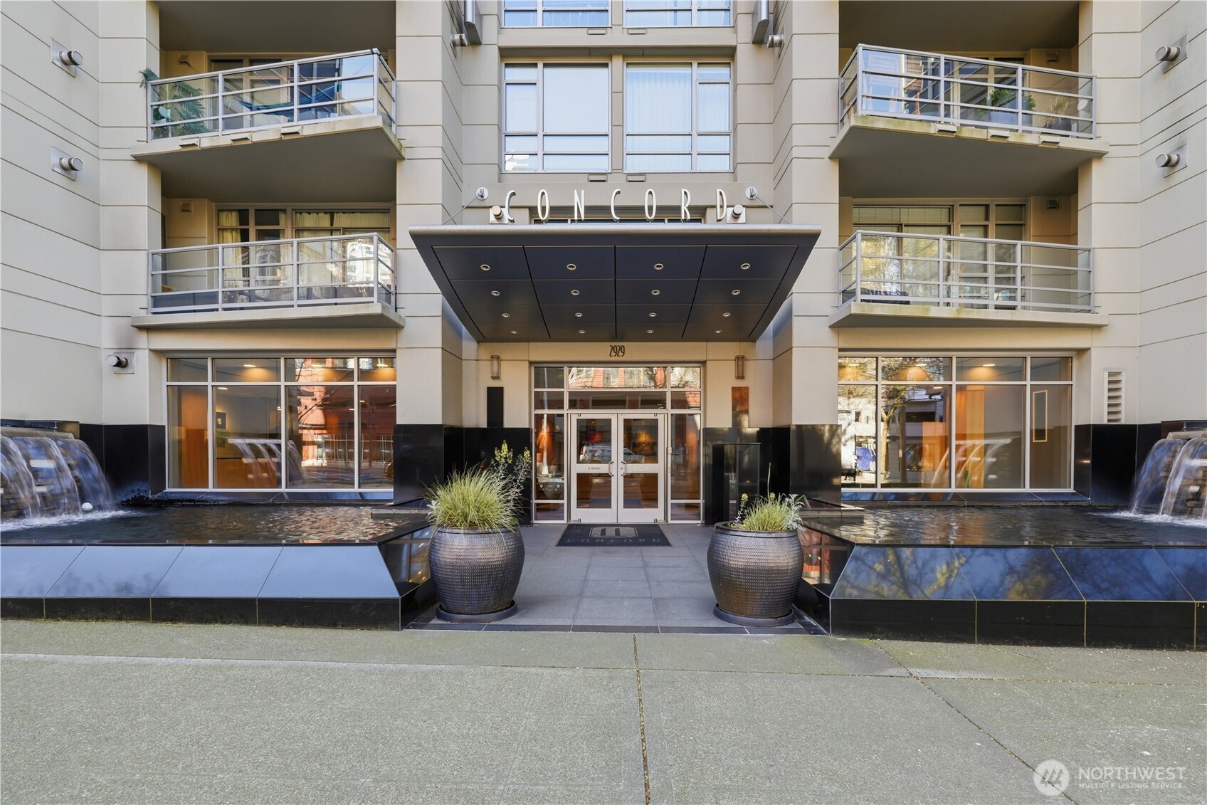 2929 1st Avenue Unit: #201