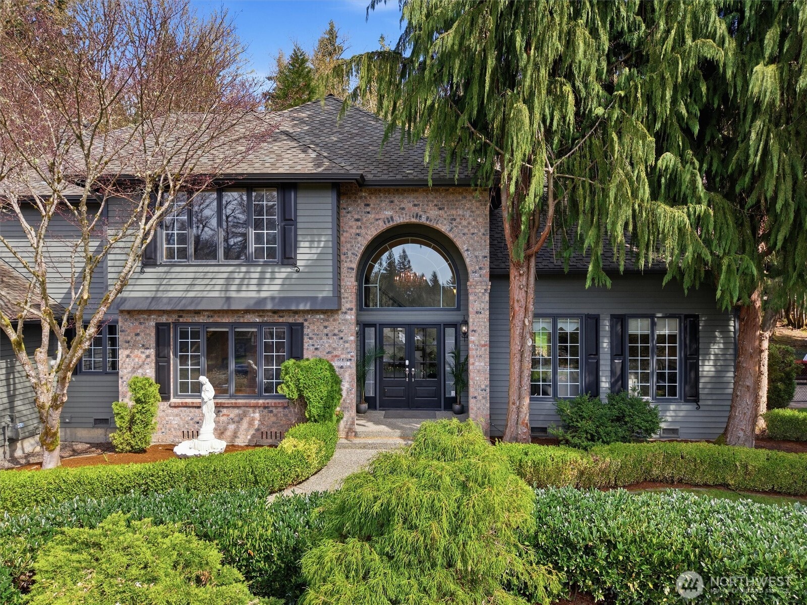 5920 228th Avenue NE