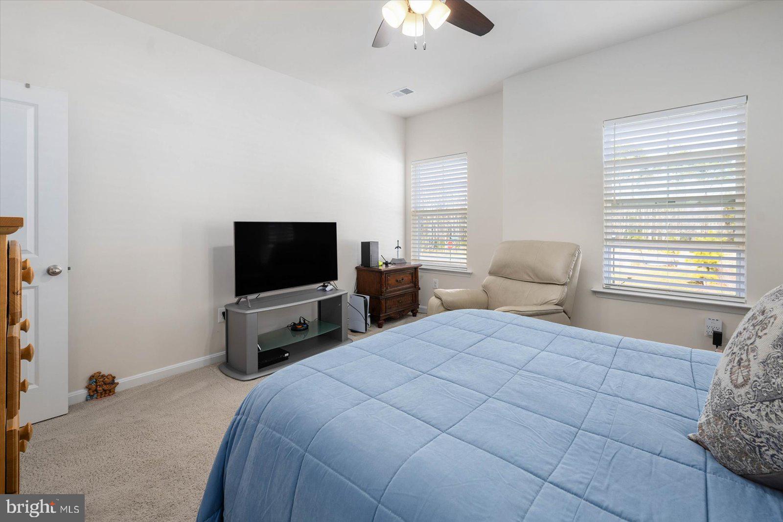21410 SWEETWATER SQUARE