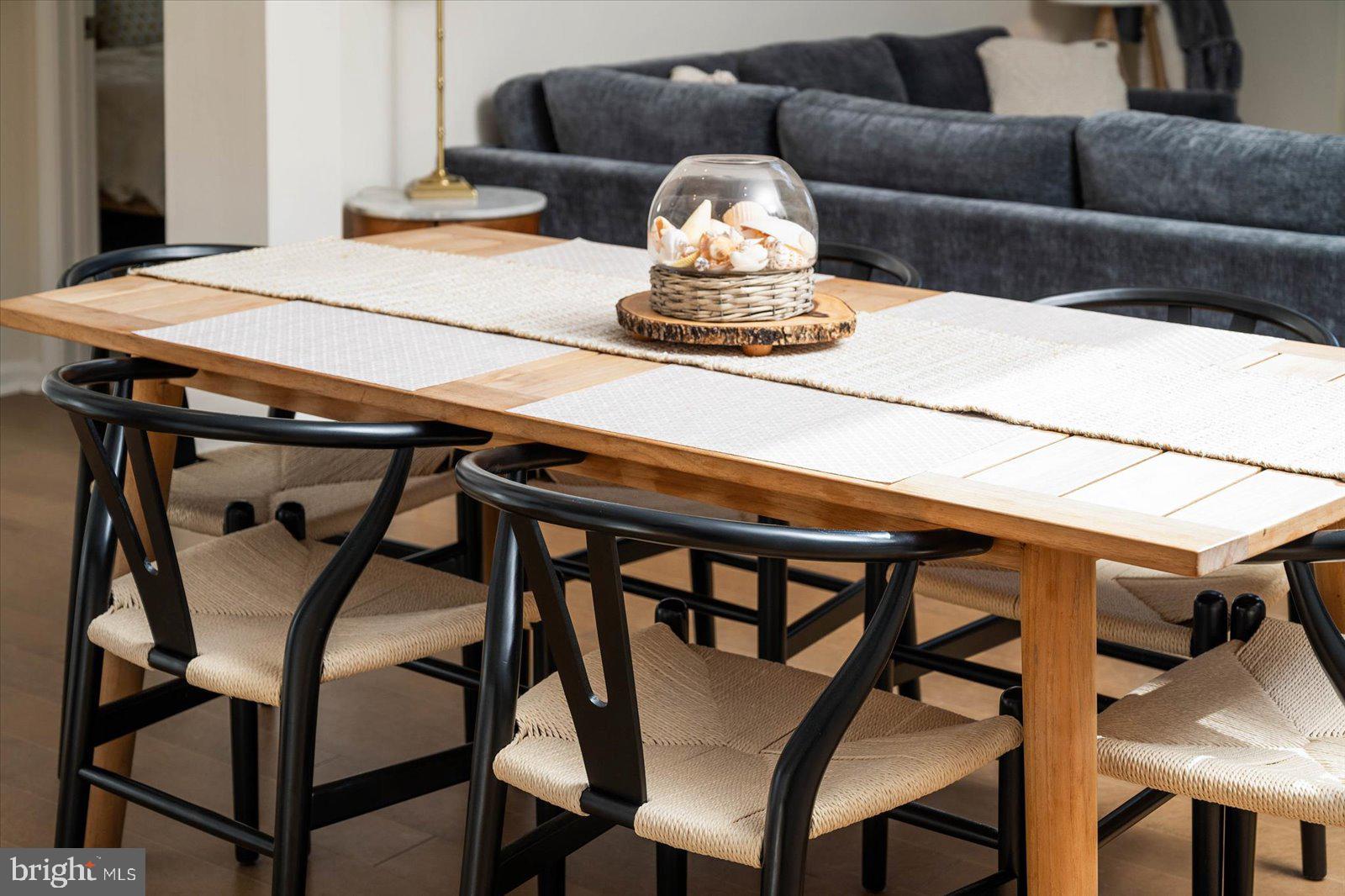 20582 CATTAIL CREEK LANE