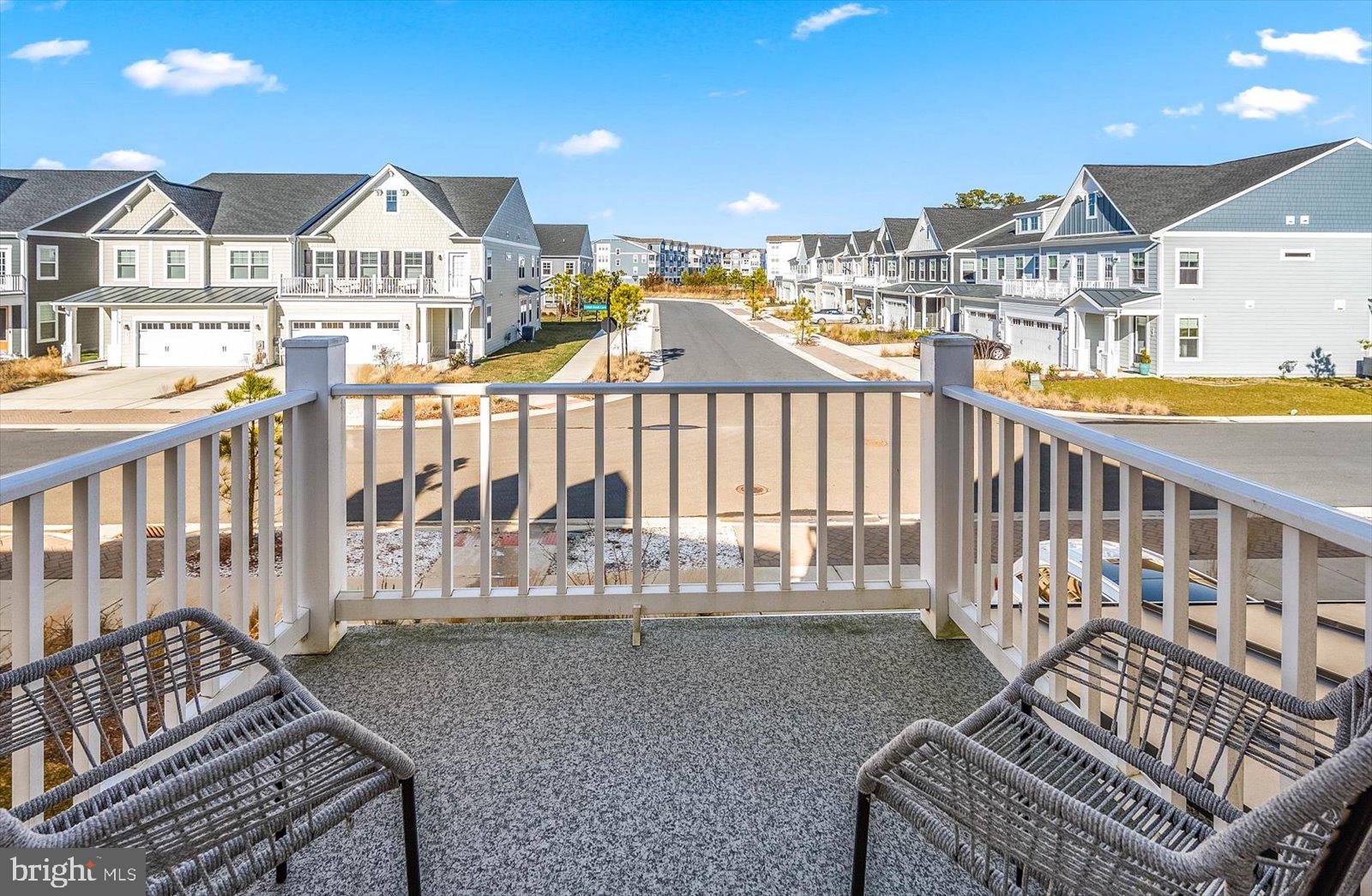 20582 CATTAIL CREEK LANE