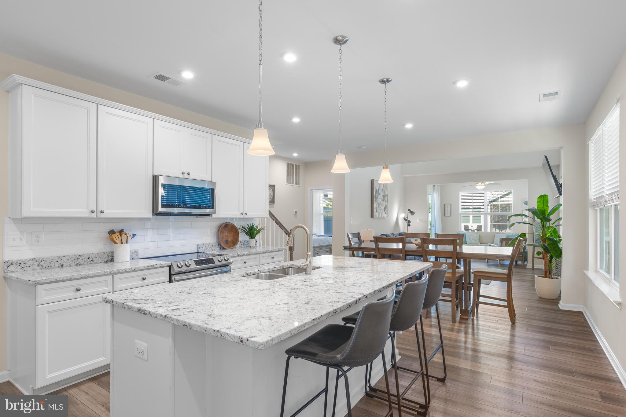 20553 CATTAIL CREEK LANE