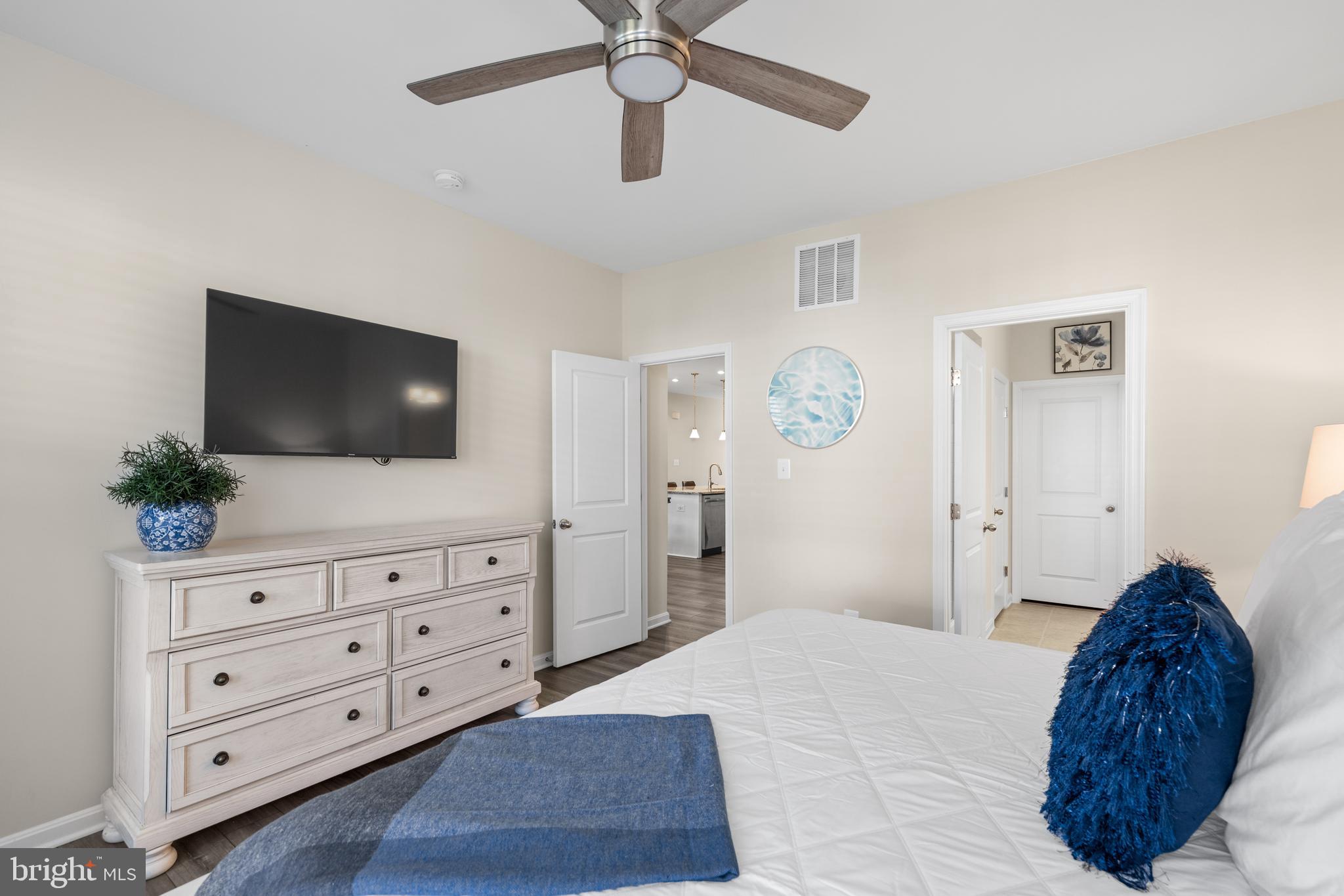 20553 CATTAIL CREEK LANE