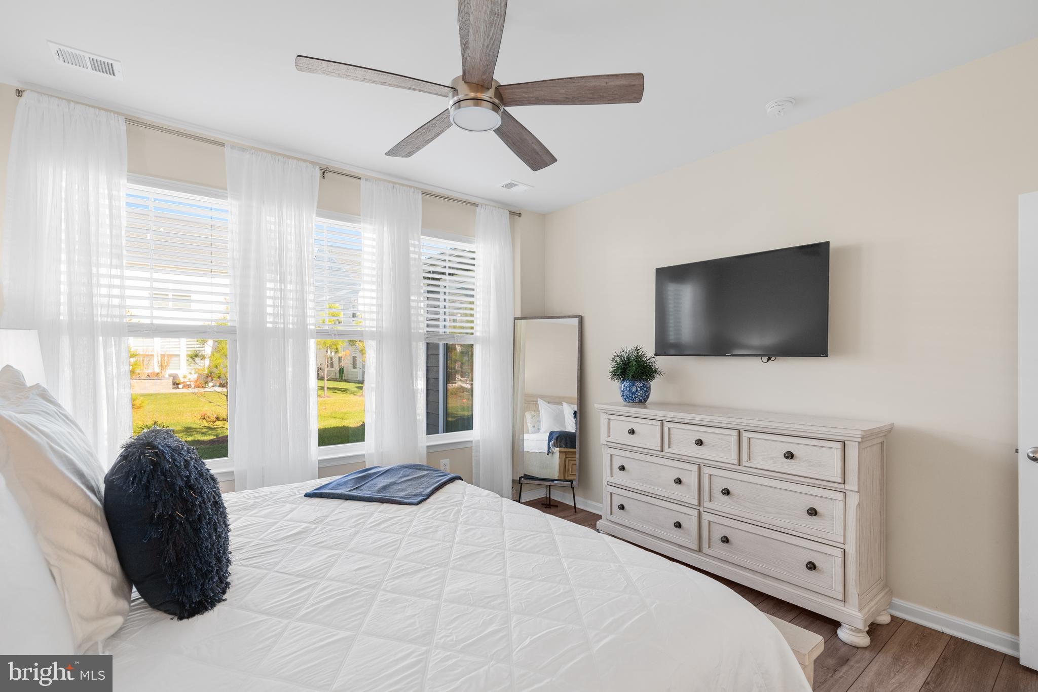 20553 CATTAIL CREEK LANE