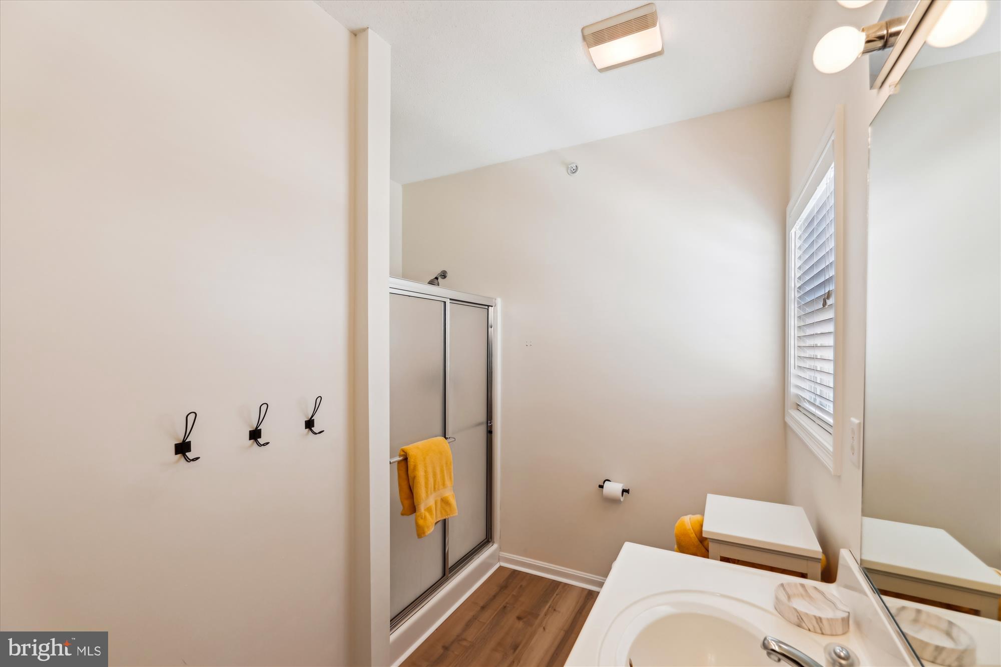 33130 N VILLAGE LOOP 3-301