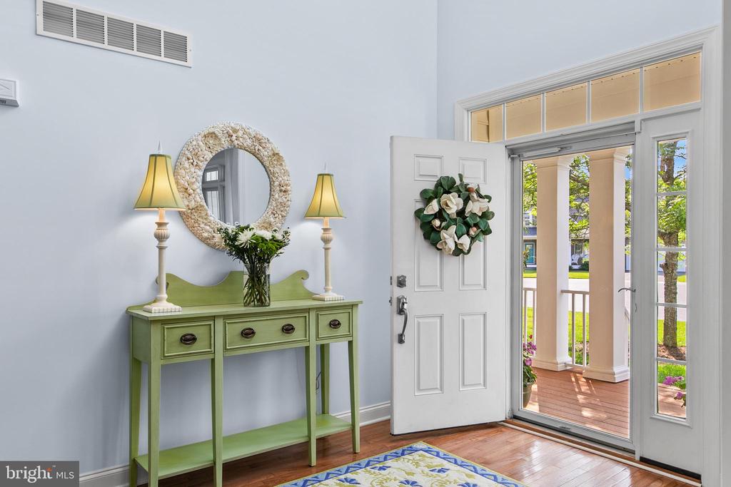 1 LAKE VILLAGE CIRCLE