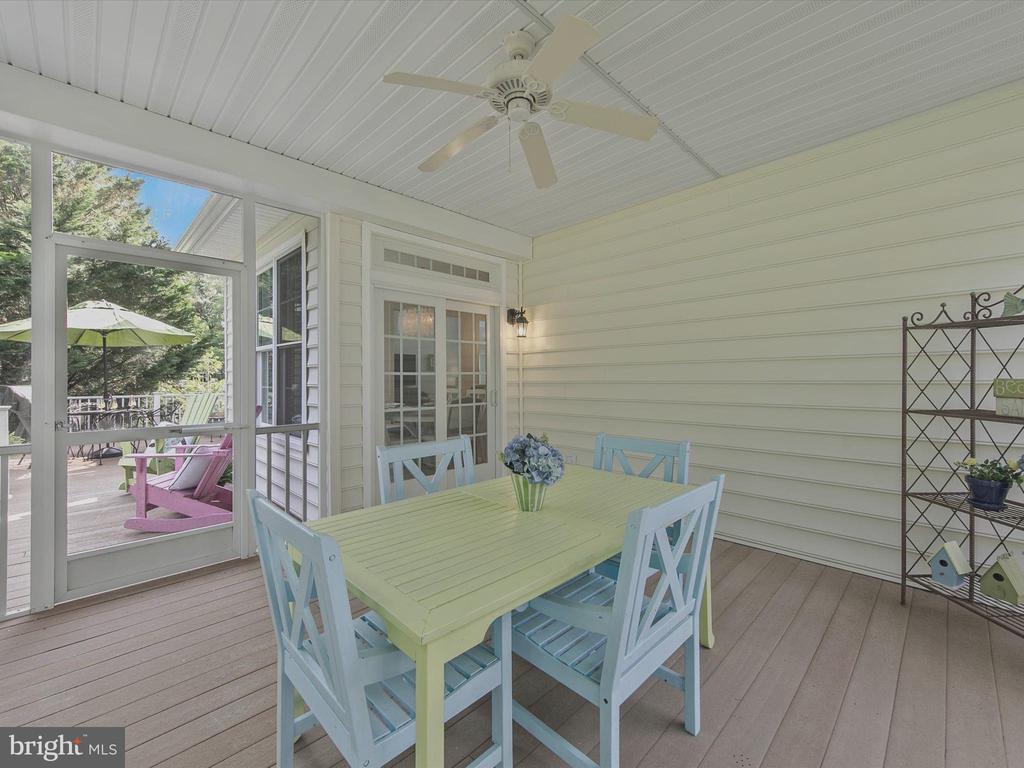 1 LAKE VILLAGE CIRCLE