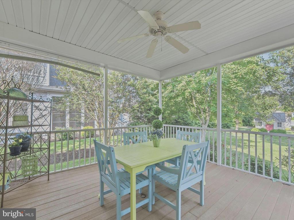 1 LAKE VILLAGE CIRCLE