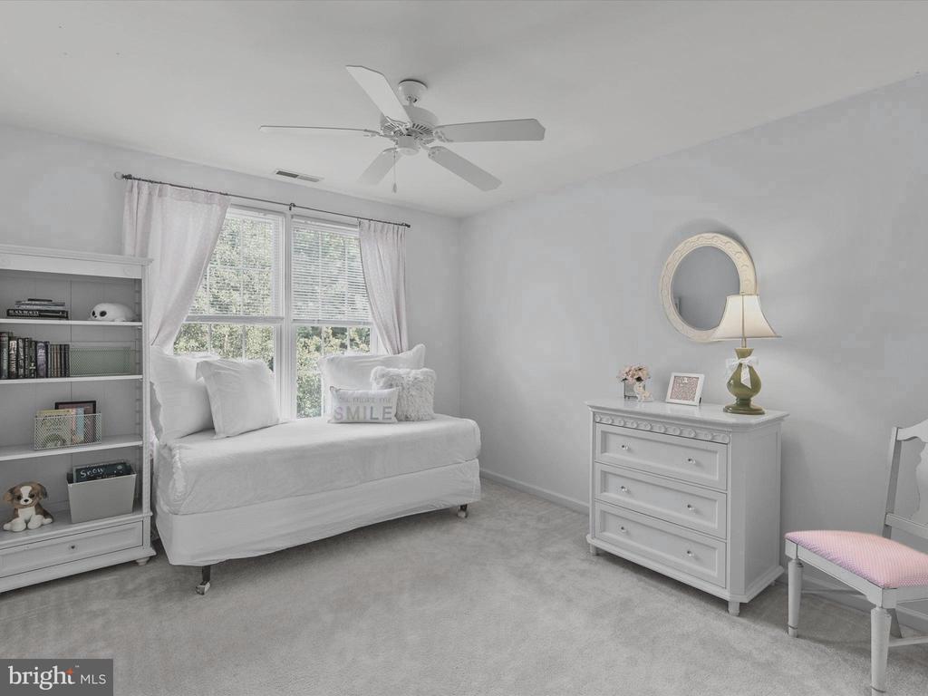 1 LAKE VILLAGE CIRCLE